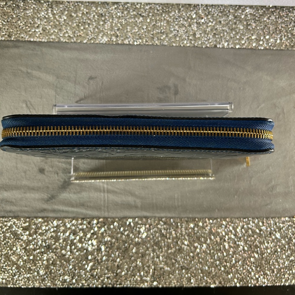 Louis Vuitton Zippy Wallet Vernis Blue - Picture 6 of 7